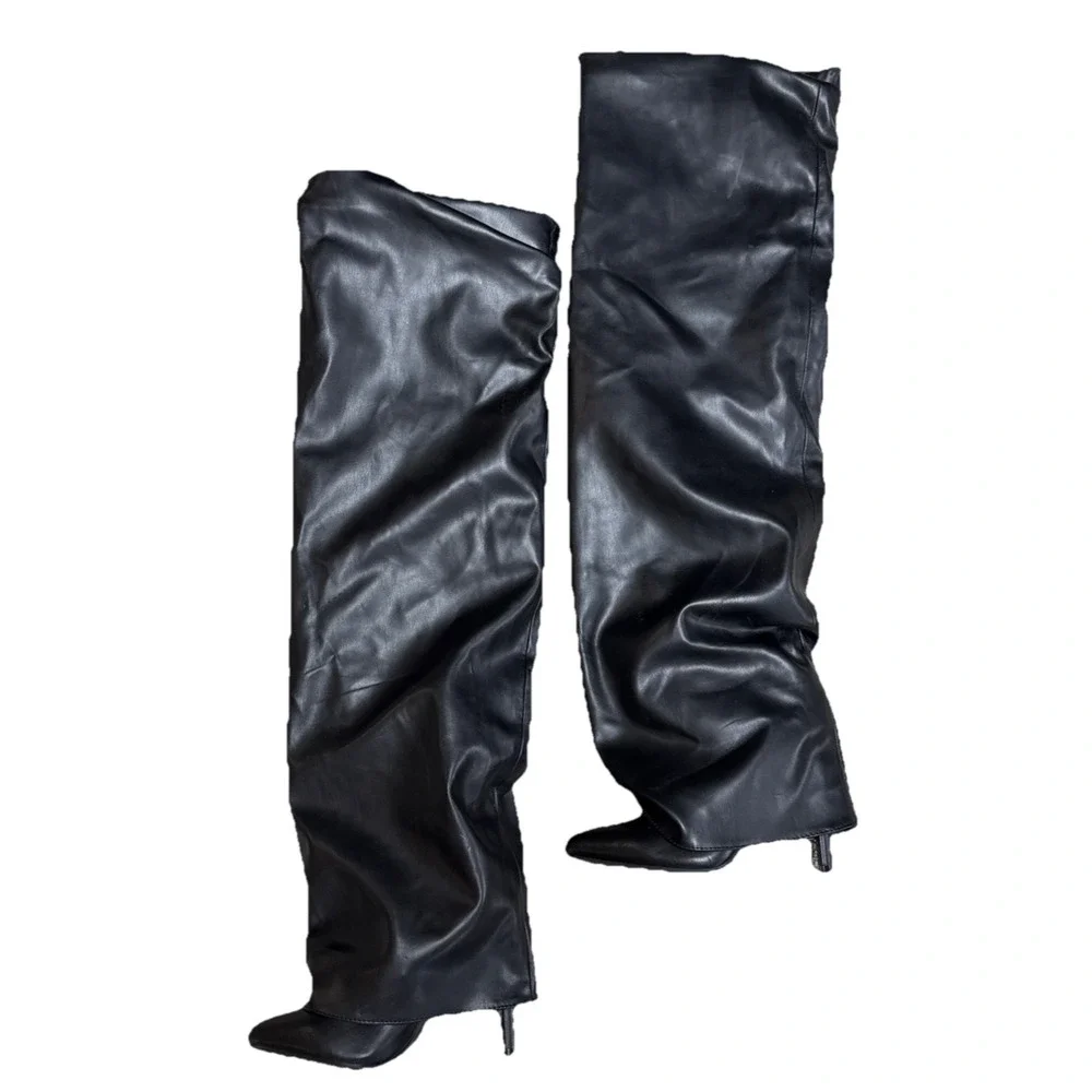 Wild Diva Lounge Over The Knee Boot Size 6 in‎ Black Stiletto Heel Side Zip NWOB